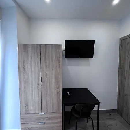 Quarto em Acomodações Particulares Habitación Turística En *